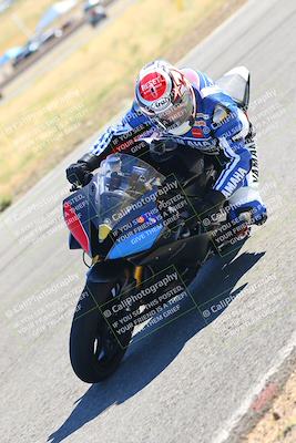 media/Oct-15-2023-TrackXperience (Sun) [[85198ff50b]]/Group 2/session 4 turn 3/